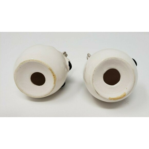 Salt Pepper Shakers Cow Sitting in Egg 2.5 in.  Collectible Vintage - Picture 5 of 5